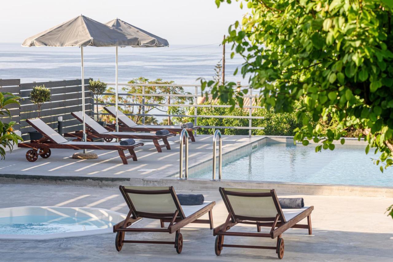 Queen'S Gem Luxury Villa - Heated Jacuzzi & Pool Херсонісос Екстер'єр фото