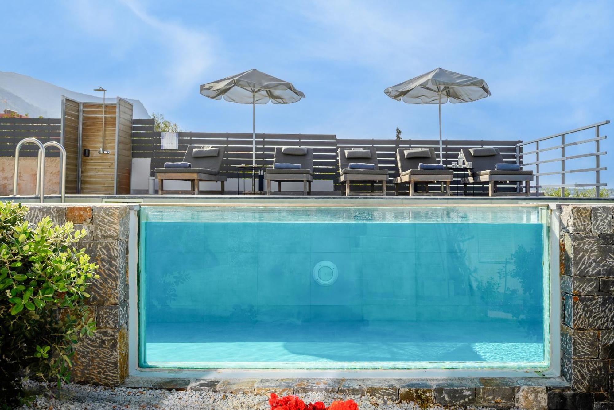 Queen'S Gem Luxury Villa - Heated Jacuzzi & Pool Херсонісос Екстер'єр фото